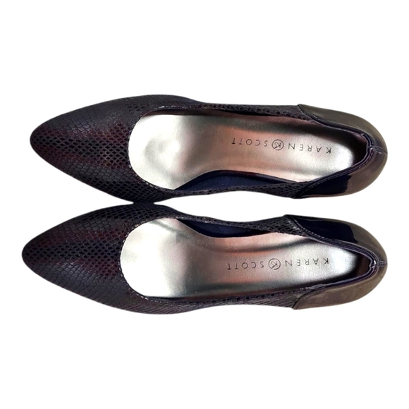 Karen Scott Gillian Navy Kitten Heel Size 6.5 New in Original Box - Picture 3 of 4